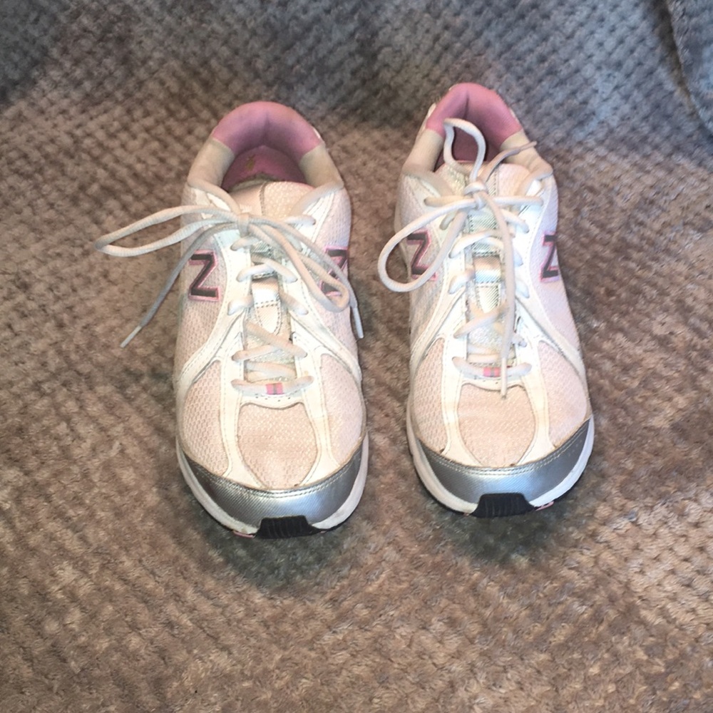 New Balance 490 Light Running Shoes In Pink Sz 8.5